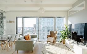 Fabulous Morden Apartment In Helsinki